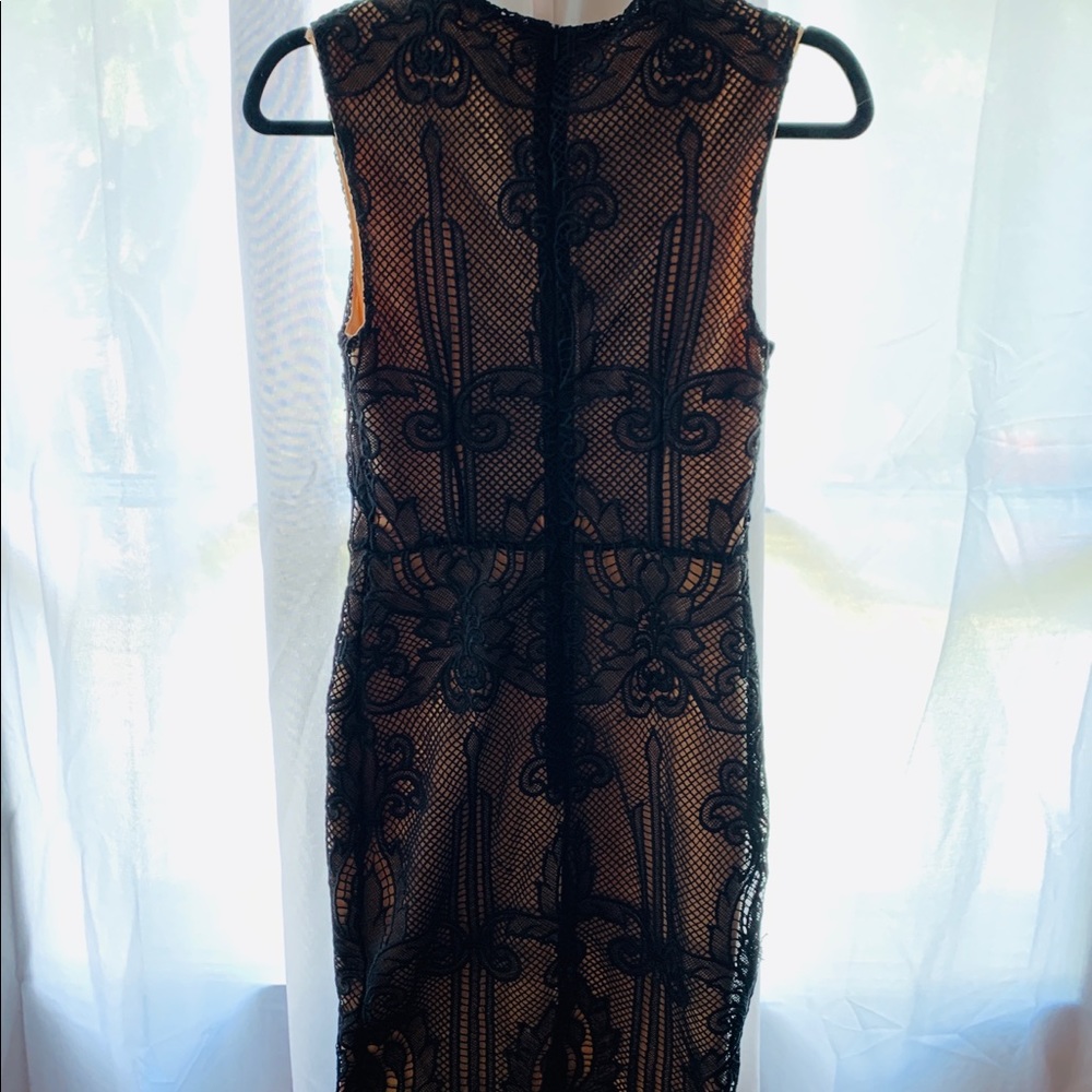 Black Lace Midi Dress - Picture 5 of 6
